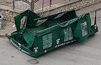 Konya'da Lodos Kabusu: Fırtına Şehri Teslim Aldı, Kar ve Yağmur Yolda!