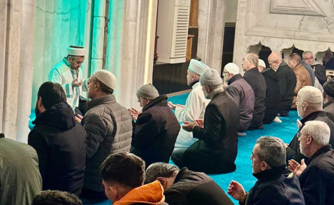 Selçuklu’da Manevi Buluşma: Parsana Büyük ve Gökal Camii’nde Sabah Namazı Coşkusu