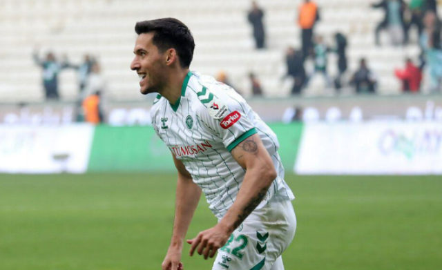 Trabzonspor Umut Nayir İçin Konyaspor ile Masada!